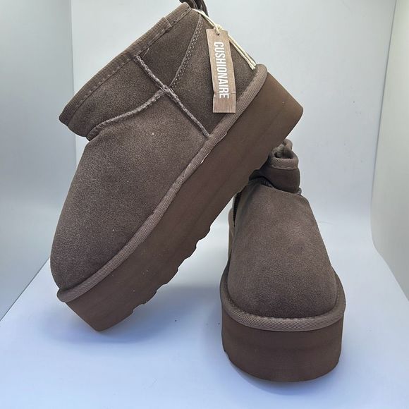 CUSHIONAIRE Women's Genuine Suede pull on platform boot +Memory Foam 8 WIDE TAUP - Picture 7 of 7